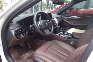 胡杨河上门回收二手车实拍